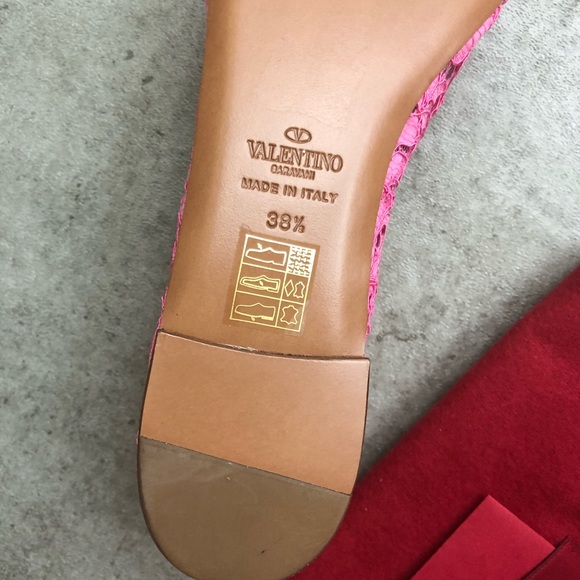 Valentino Hot Pink Lace Ballet Flats - Picture 6 of 8
